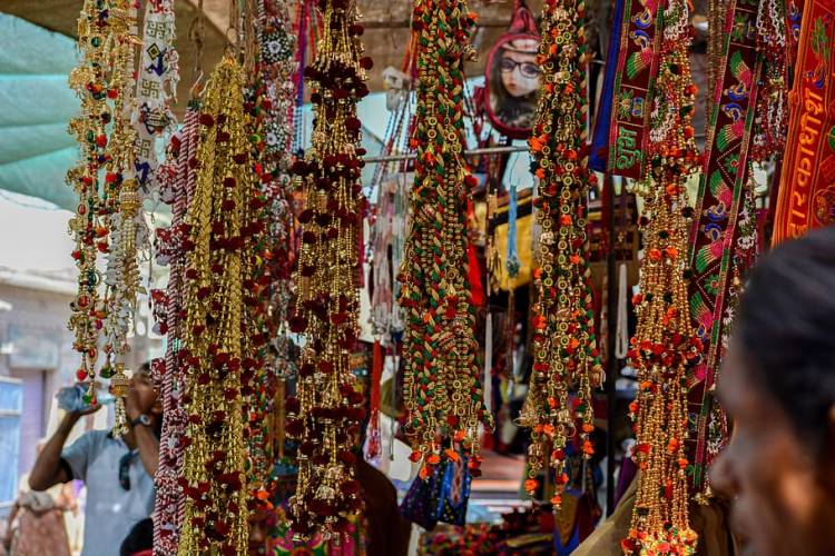 Raksha Bandhan- A Day I shut myself up in the house.  